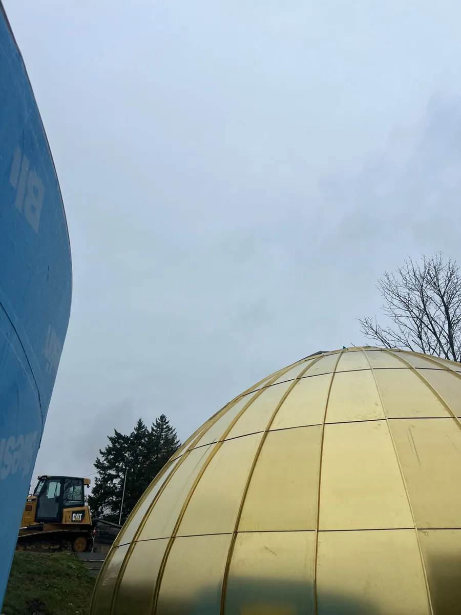 Construction progress documented by the community